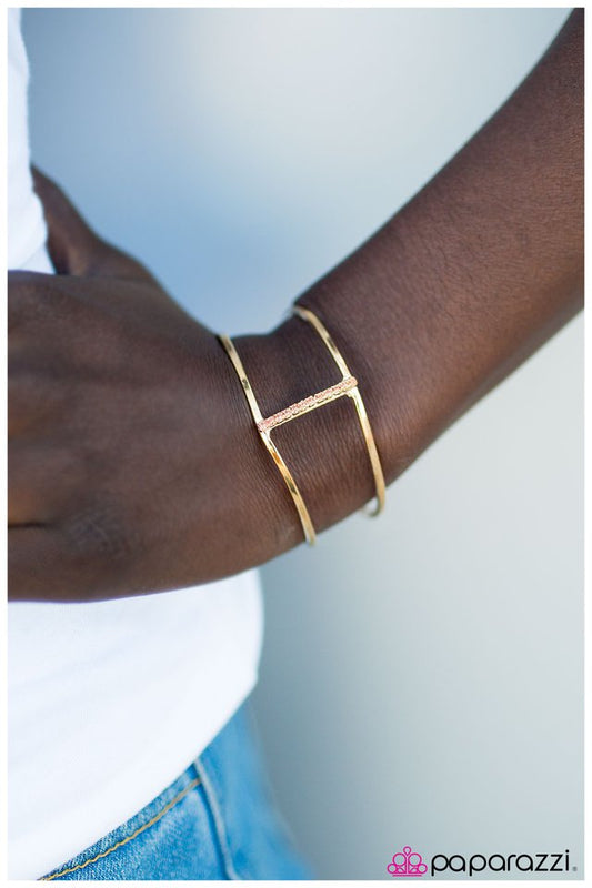 outshining-the-competition-gold-p9re-gdxx-029xx