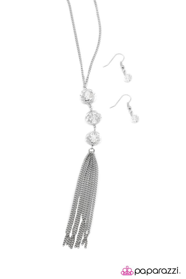 Paparazzi ♥ Where Theres Smoke, Theres Fire - White ♥ Necklace
