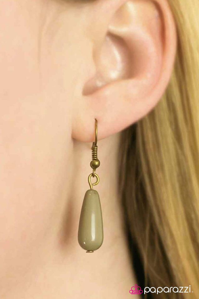 Paparazzi ♥ Fashion Forward - Green ♥ Necklace