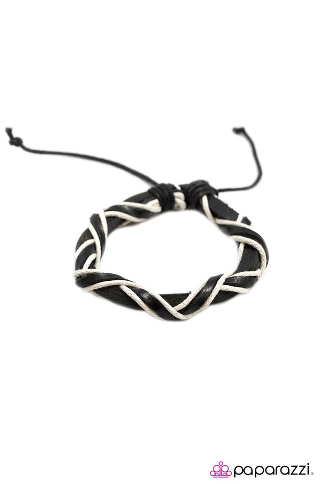 Paparazzi ♥ A Little RUFFIAN Around The Edges - Black ♥ Bracelet