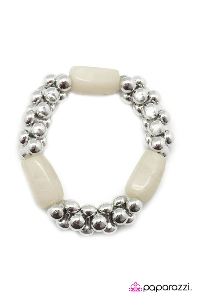 Paparazzi ♥ Jinx - White ♥ Bracelet