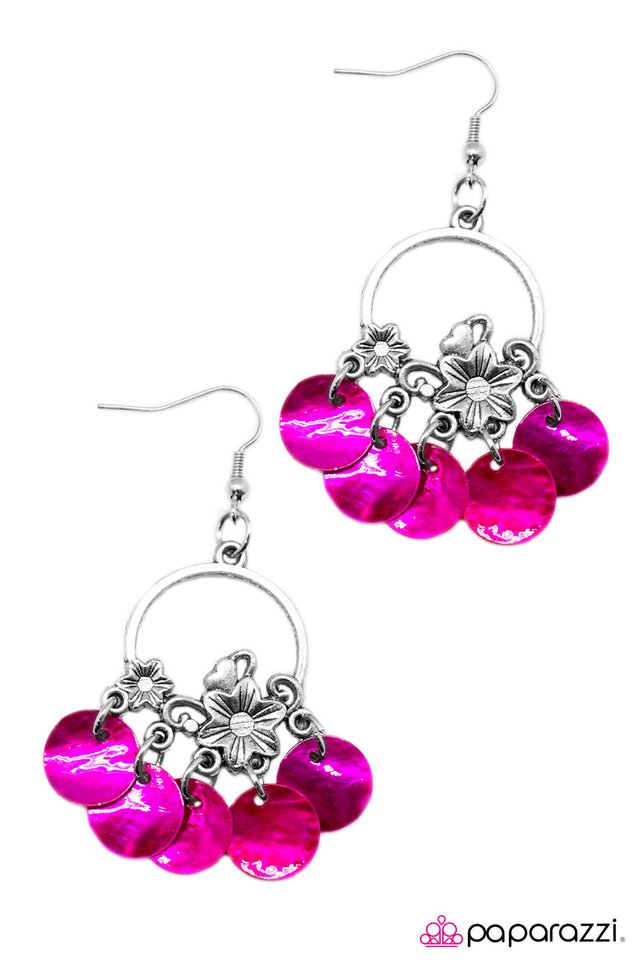 Paparazzi ♥ In One Shell Swoop - Pink ♥ Earrings