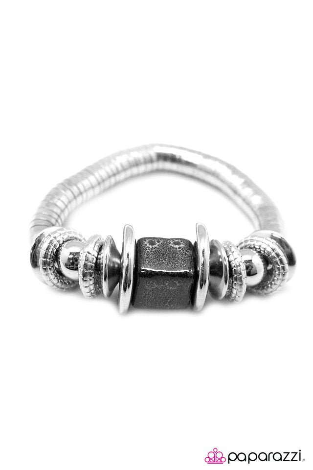 Paparazzi ♥ Around the Block 2 - Black ♥ Bracelet