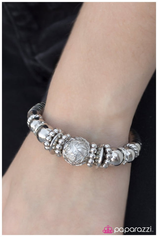 let-your-guard-down-white-p9re-wtxx-038xx