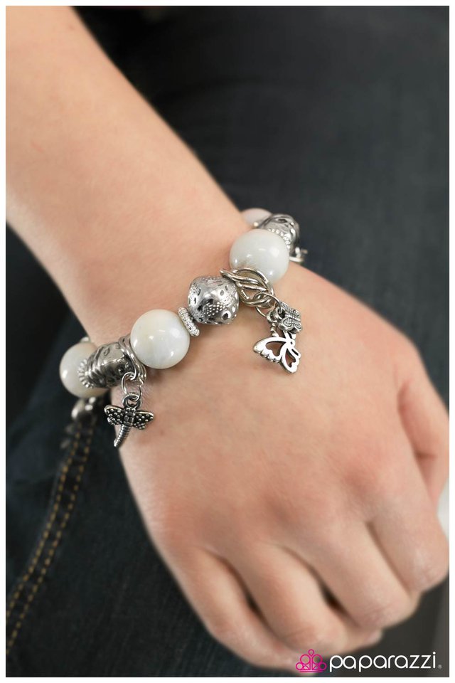 come-to-think-of-it-white-p9wh-wtxx-047xx