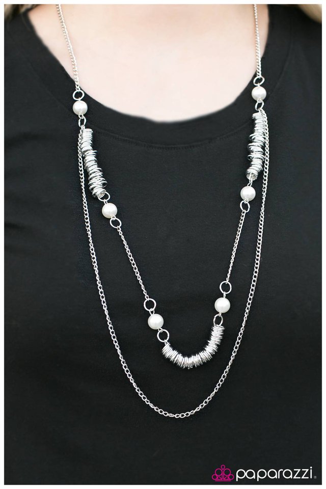 flirting-with-the-enemy-white-p2wh-wtxx-066xx