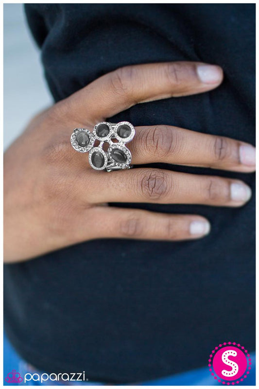 the-dark-side-of-the-moon-p4re-bkxx-035xx