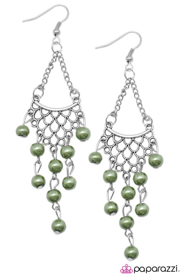 Paparazzi ♥ What A Catch! - Green ♥ Earrings