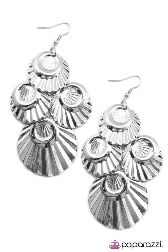 Paparazzi ♥ Ask and You SHELL Receive - Silver ♥ Earrings
