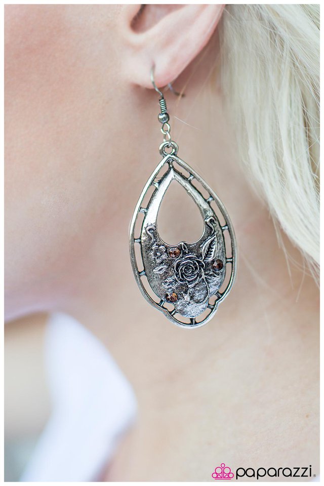 decorated-detail-brown-p5wh-bnxx-041xx