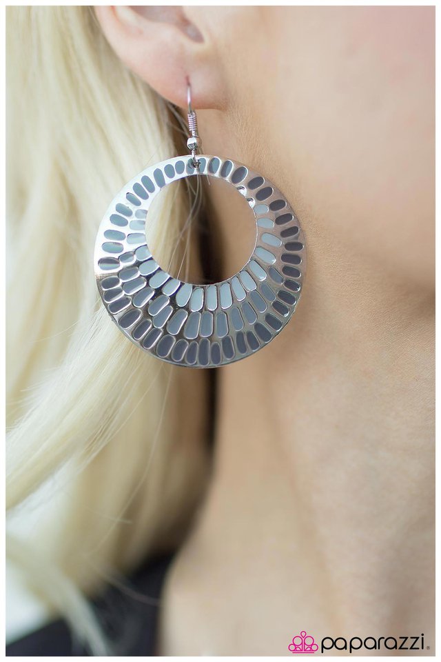 mrs.-peacock-silver-p5wh-svxx-032xx