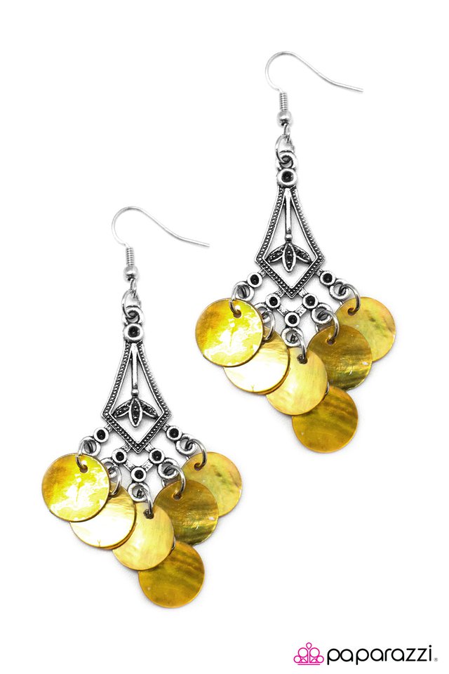 Paparazzi ♥ Keep in Touch - Yellow ♥ Earrings