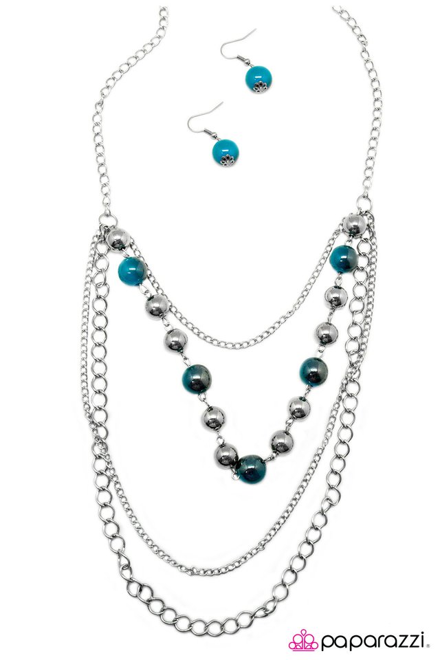 Paparazzi ♥ Betwixt - Blue ♥ Necklace