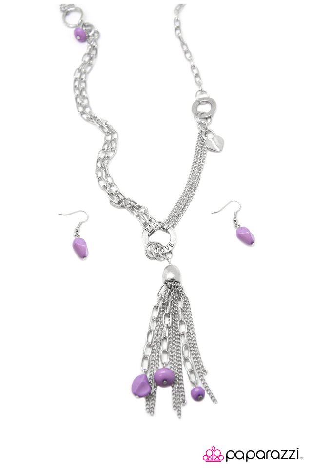 Paparazzi ♥ My One True Love - Purple ♥ Necklace