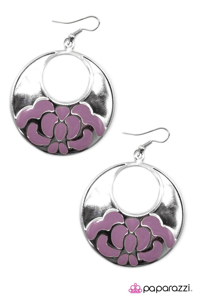 Paparazzi ♥ ISLE Survive - Purple ♥ Earrings