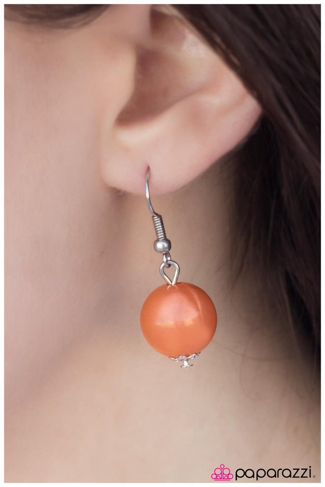 Paparazzi ♥ Calm and Connected - Orange ♥ Necklace