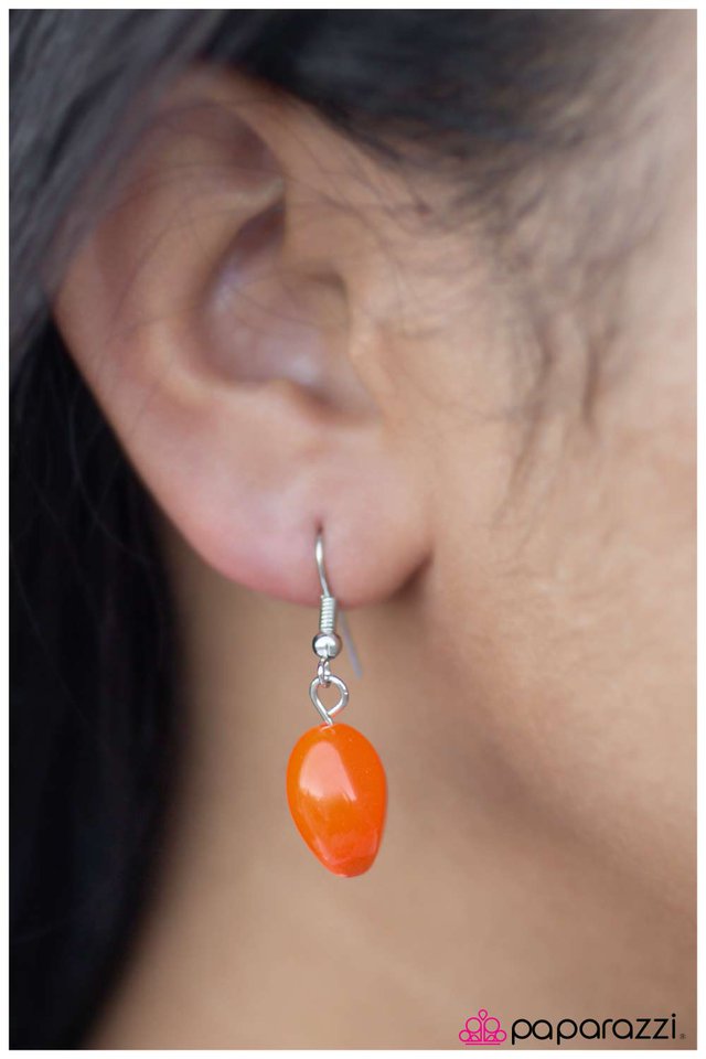 Paparazzi ♥ Voodoo Vixen - Orange ♥ Necklace
