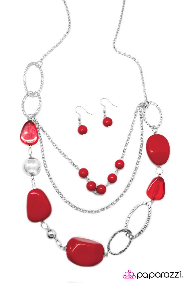 Paparazzi ♥ Easy On The Eyes - Red ♥ Necklace