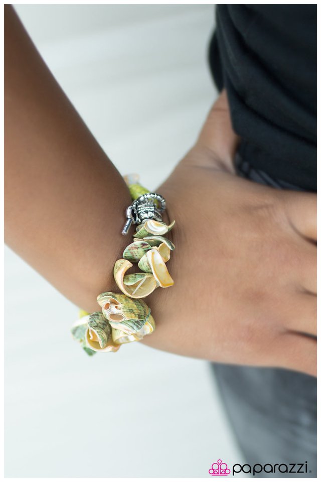 laguna-beach-yellow-p9se-ywxx-034xx