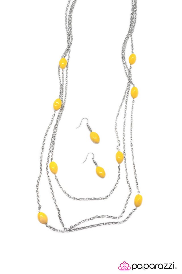 Paparazzi ♥ Voodoo Vixen - Yellow ♥ Necklace