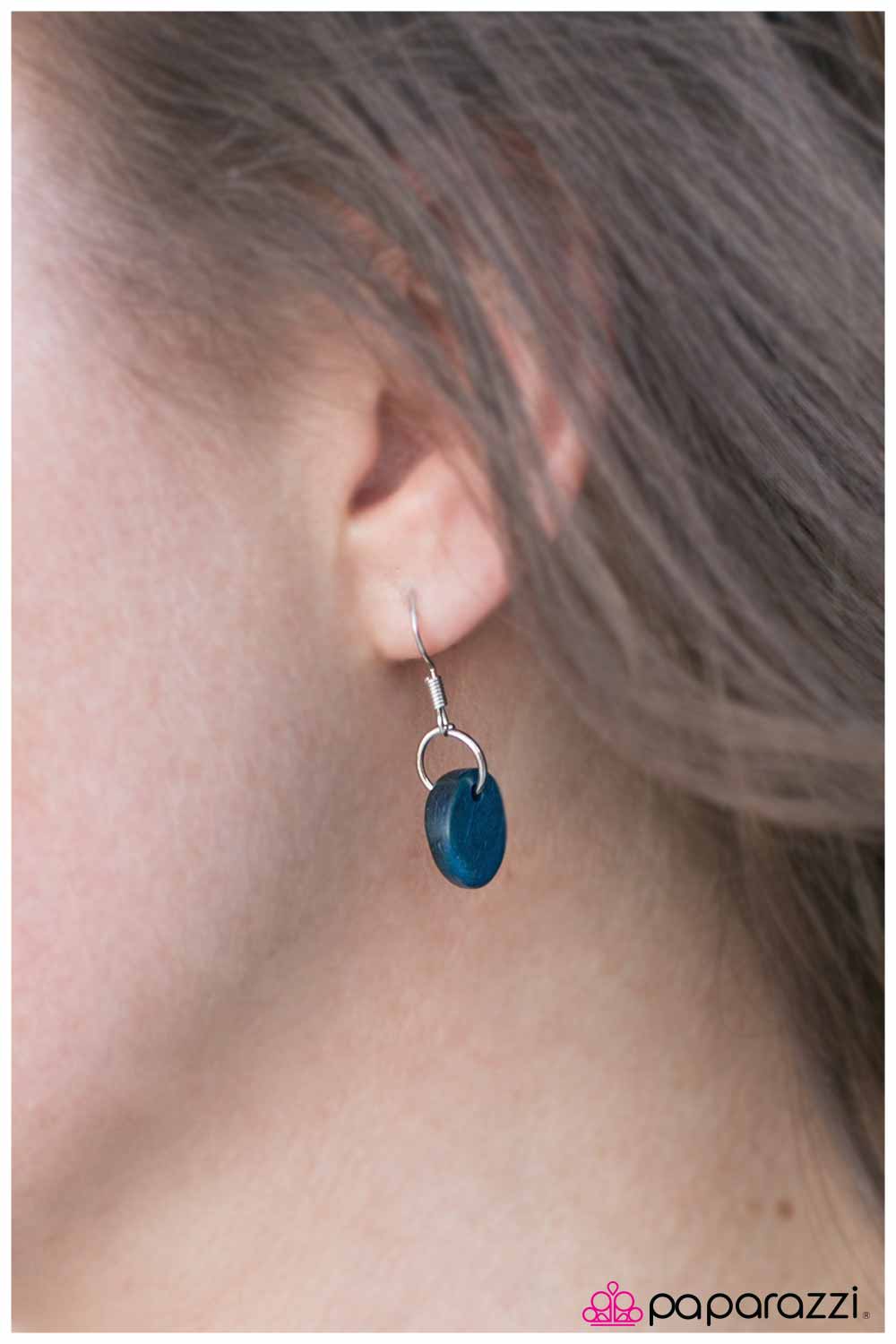 Paparazzi ♥ Deep Sea Fishing - Multi ♥  Necklace