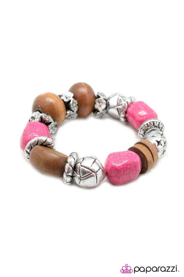 Paparazzi ♥ Amazingly Amazon - Pink ♥ Bracelet