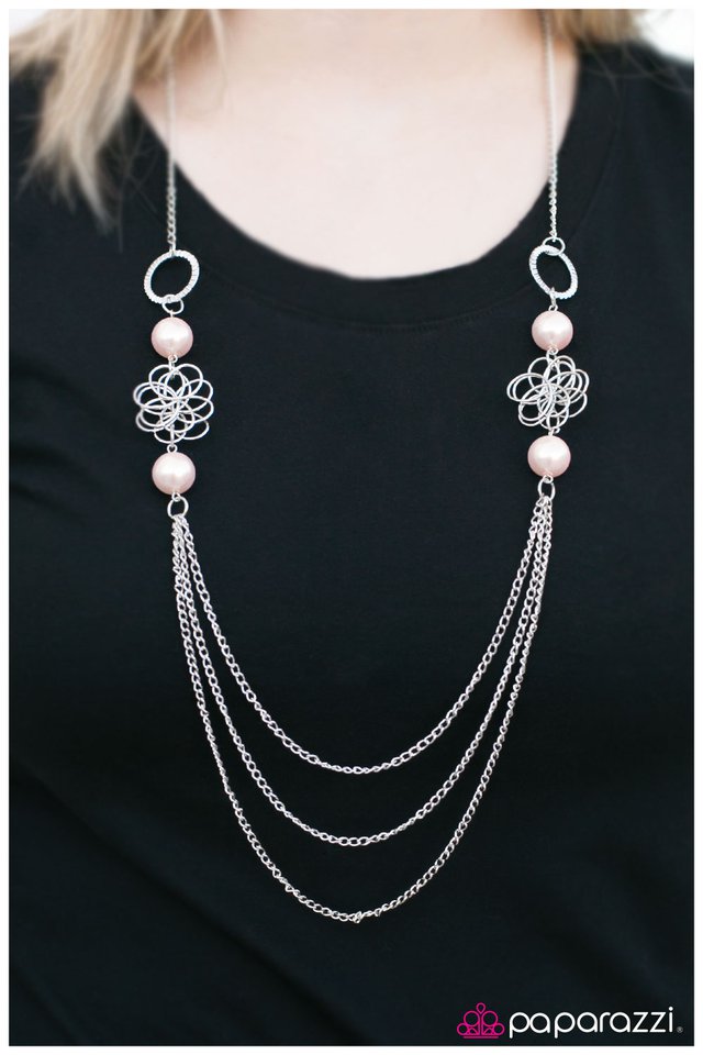 a-beautiful-disaster-pink-p2wh-pkxx-072xx