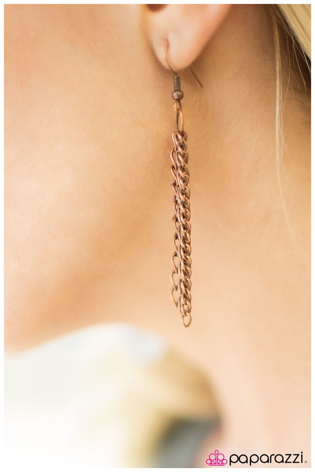 Paparazzi ♥ Sitting Pretty - Copper ♥ Necklace