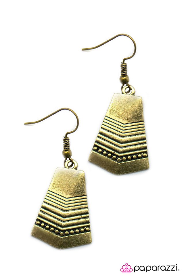 Paparazzi ♥ The Lost Tribe - Brass ♥ Earrings