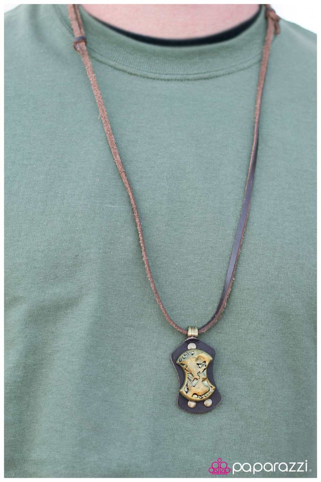 pirates-of-the-caribbean-brass-p2ur-urbn-003xx