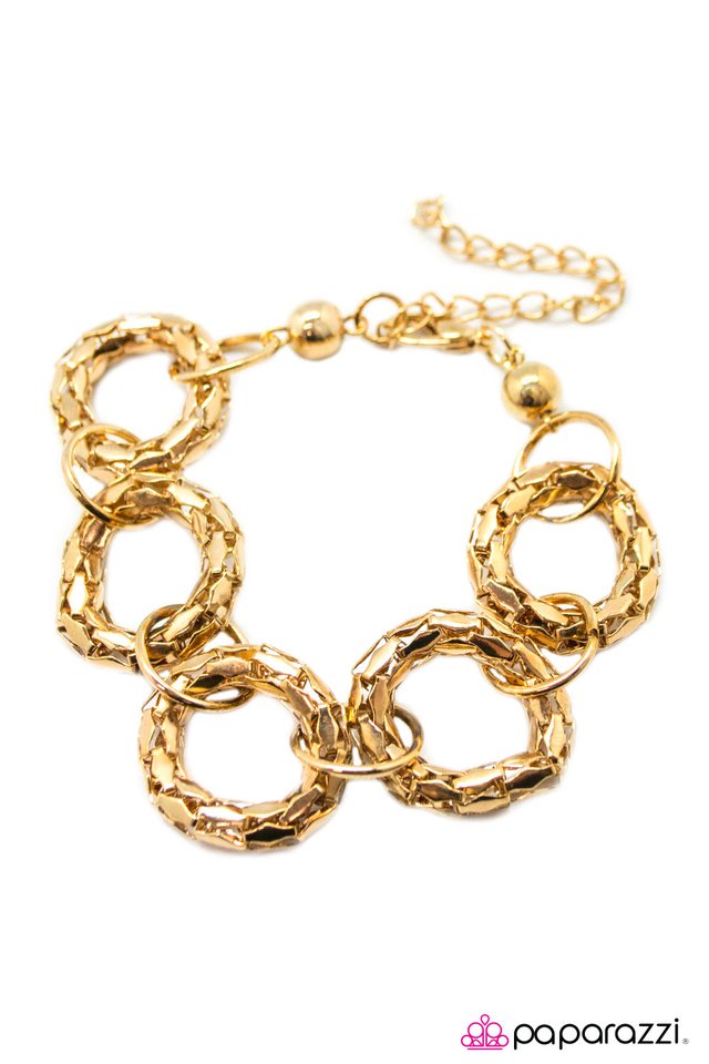 Paparazzi ♥ The Greatest Hits - Gold ♥ Bracelet