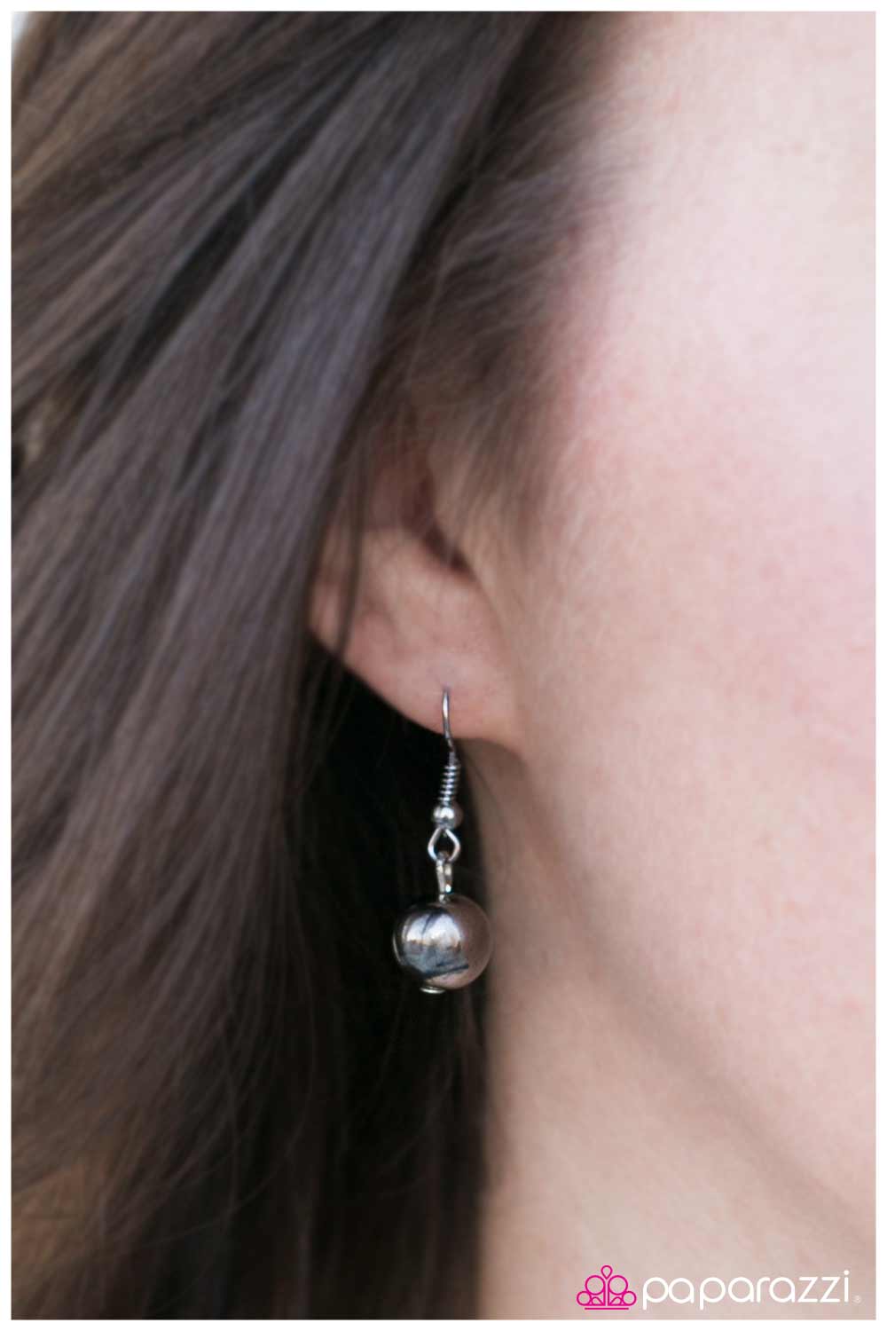 Paparazzi ♥ Addicted to Love - Silver ♥  Necklace