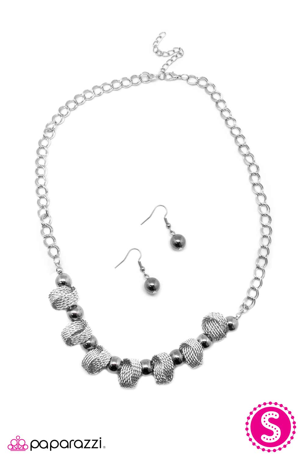 Paparazzi ♥ Addicted to Love - Silver ♥  Necklace