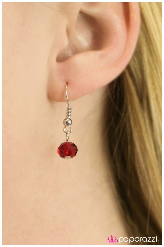 Paparazzi ♥ Where Theres Smoke, Theres Fire - Red ♥ Necklace