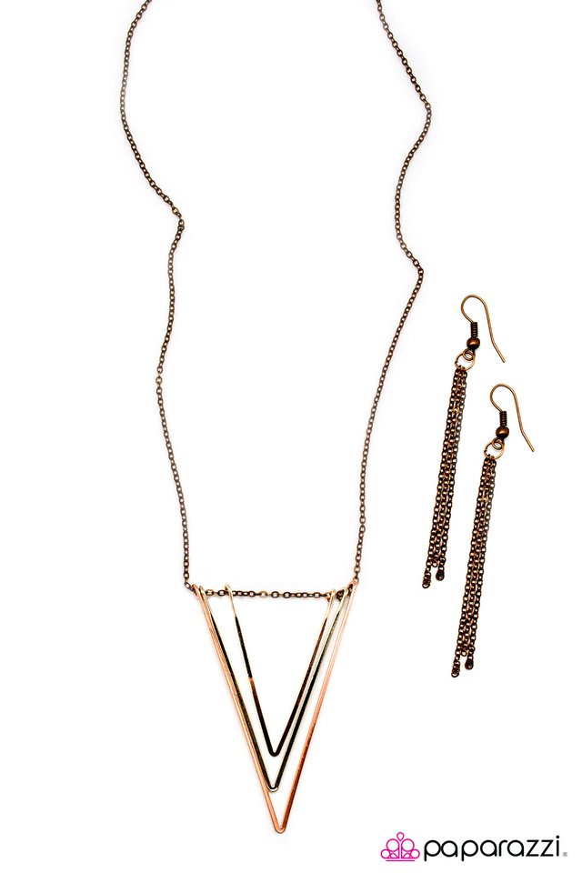 Paparazzi ♥ V Right There! - Copper ♥ Necklace