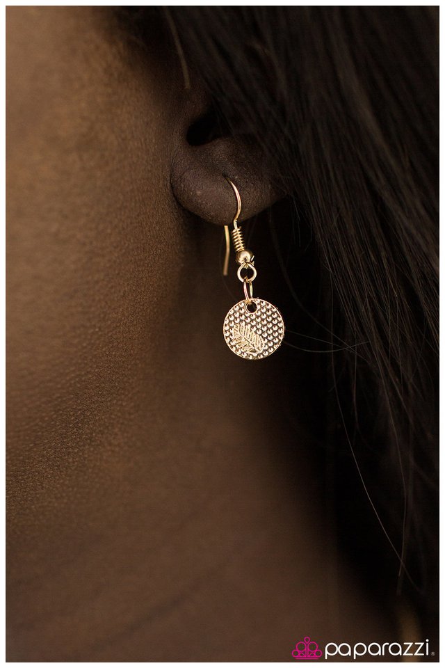 Paparazzi ♥ So BAR, So Good - Gold ♥ Necklace