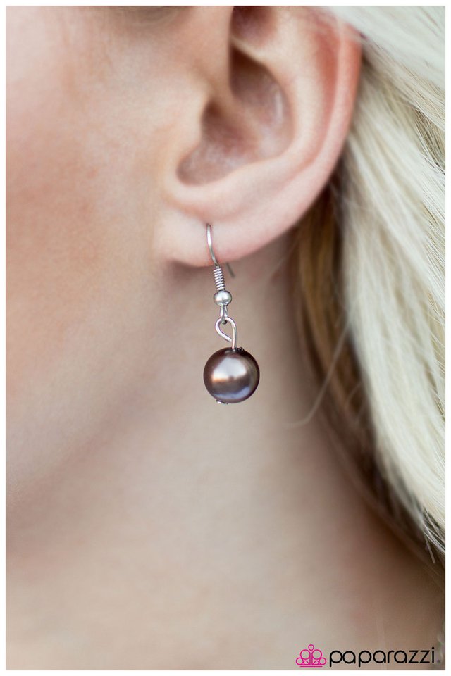 Paparazzi ♥ Always In Season - Brown ♥ Necklace