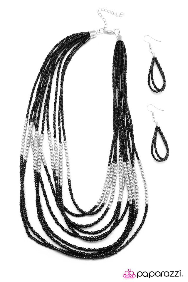 Paparazzi ♥ Get With The BEAD - Black ♥ Necklace