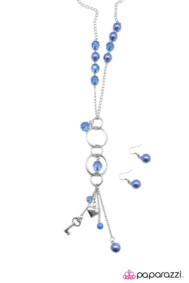 Paparazzi ♥ Whatever Your Heart Desires - Blue ♥ Necklace