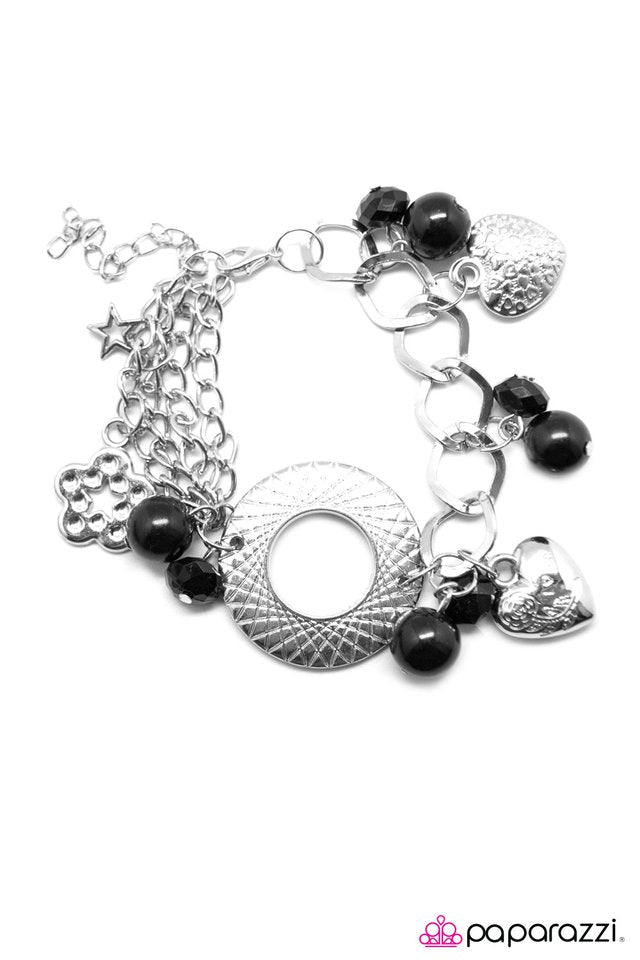 Paparazzi ♥ Love Actually - Black ♥ Bracelet
