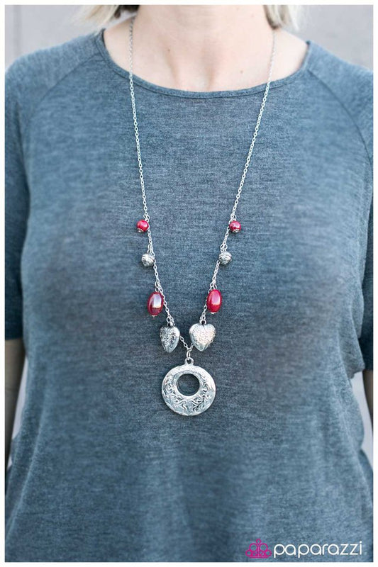 home-is-where-the-heart-is-red-p2wh-rdxx-080xx