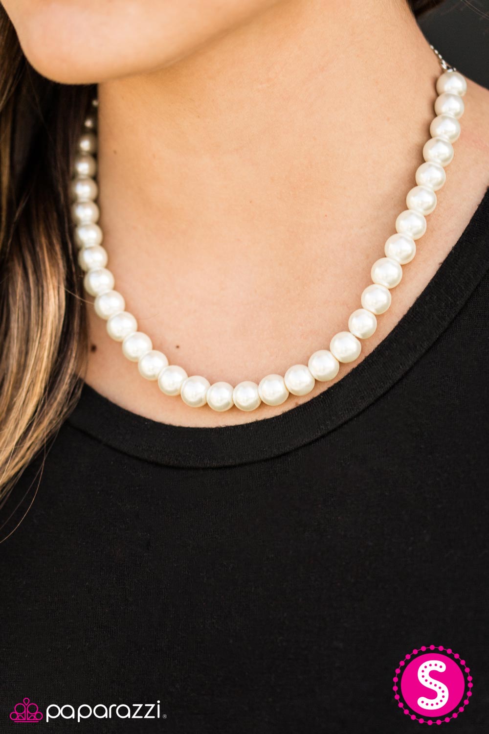 not-your-mamas-pearls-white-p2re-wtxx-071xx