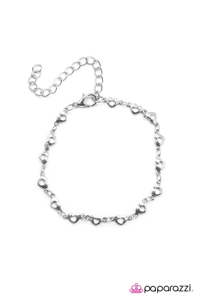 Paparazzi ♥ Sweet Romance - Silver ♥ Bracelet