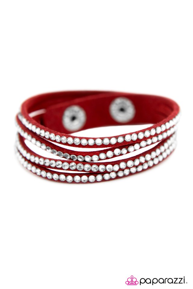 Paparazzi ♥ Killer Queen - Red ♥ Bracelet