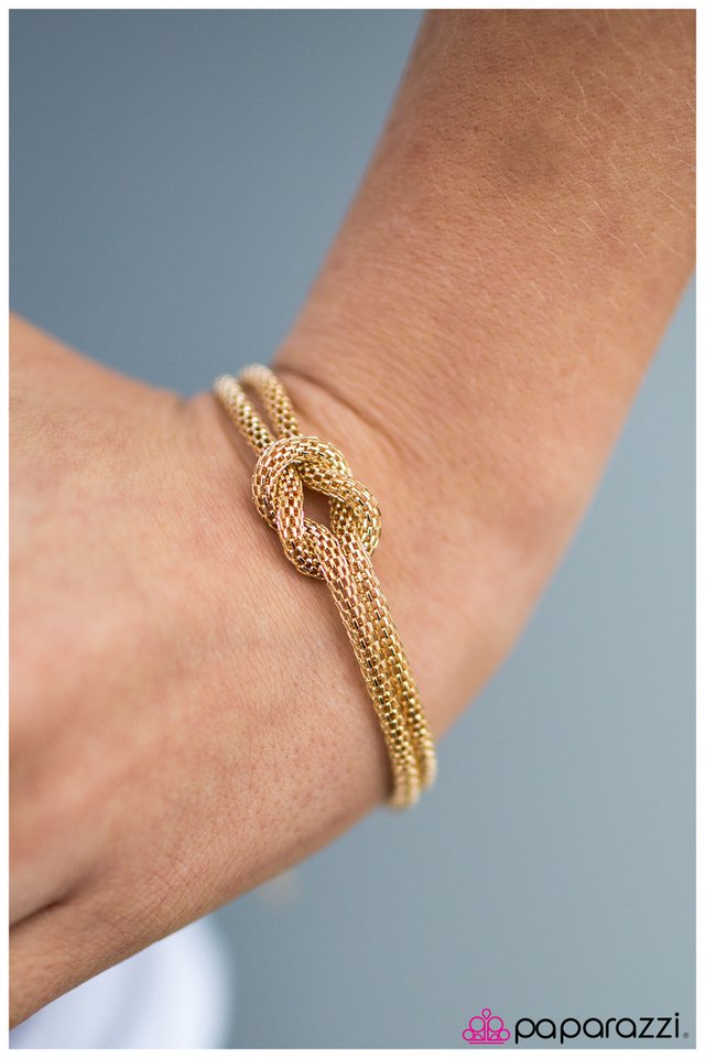 prep-school-gold-p9re-gdxx-034xx