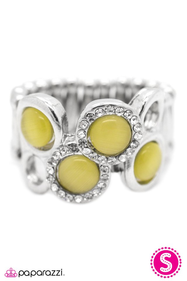 Paparazzi ♥ Pour The Bubbly! - Yellow ♥ Ring