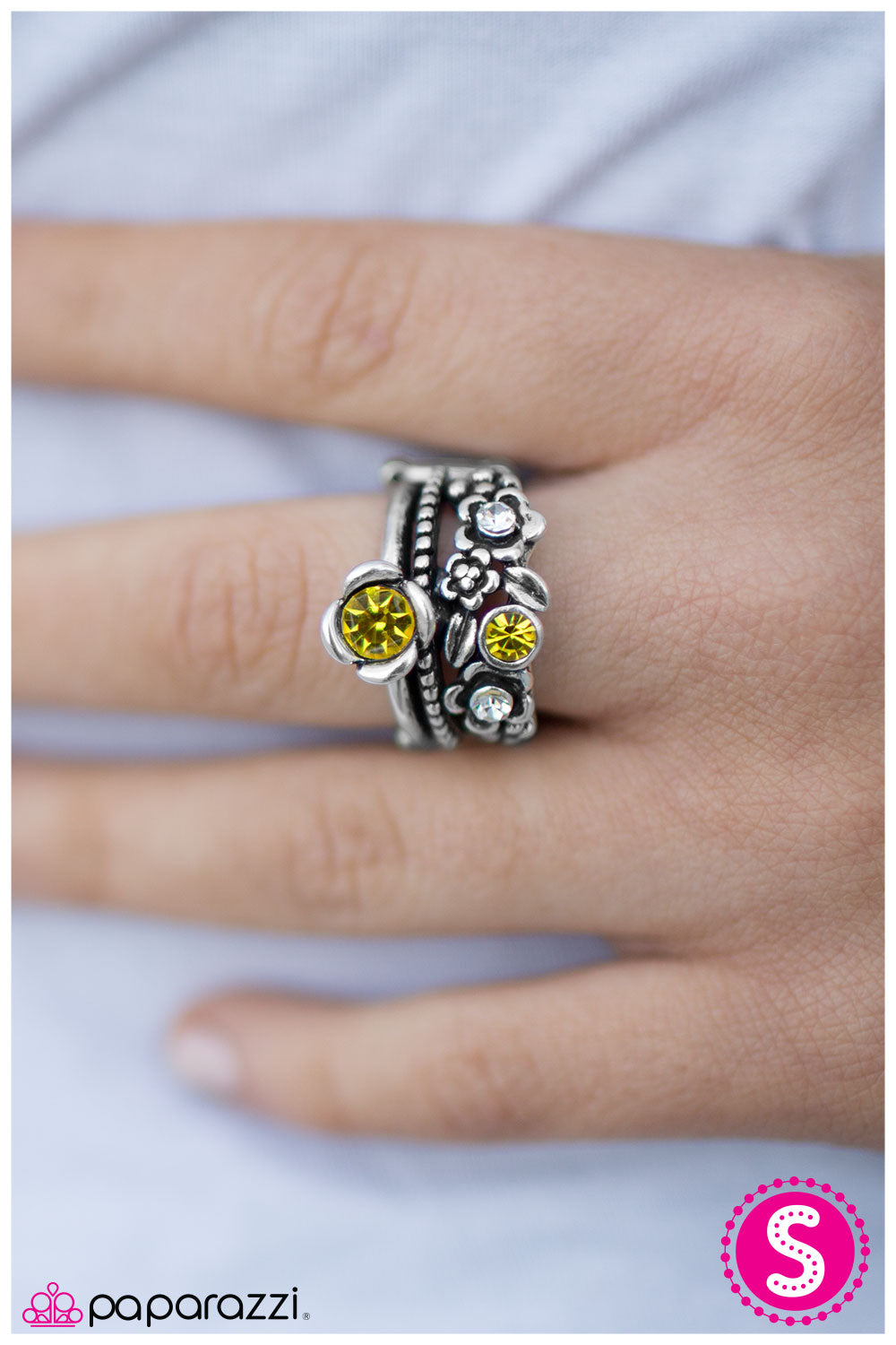 oh-this-old-thing-yellow-p4wh-ywxx-042xx