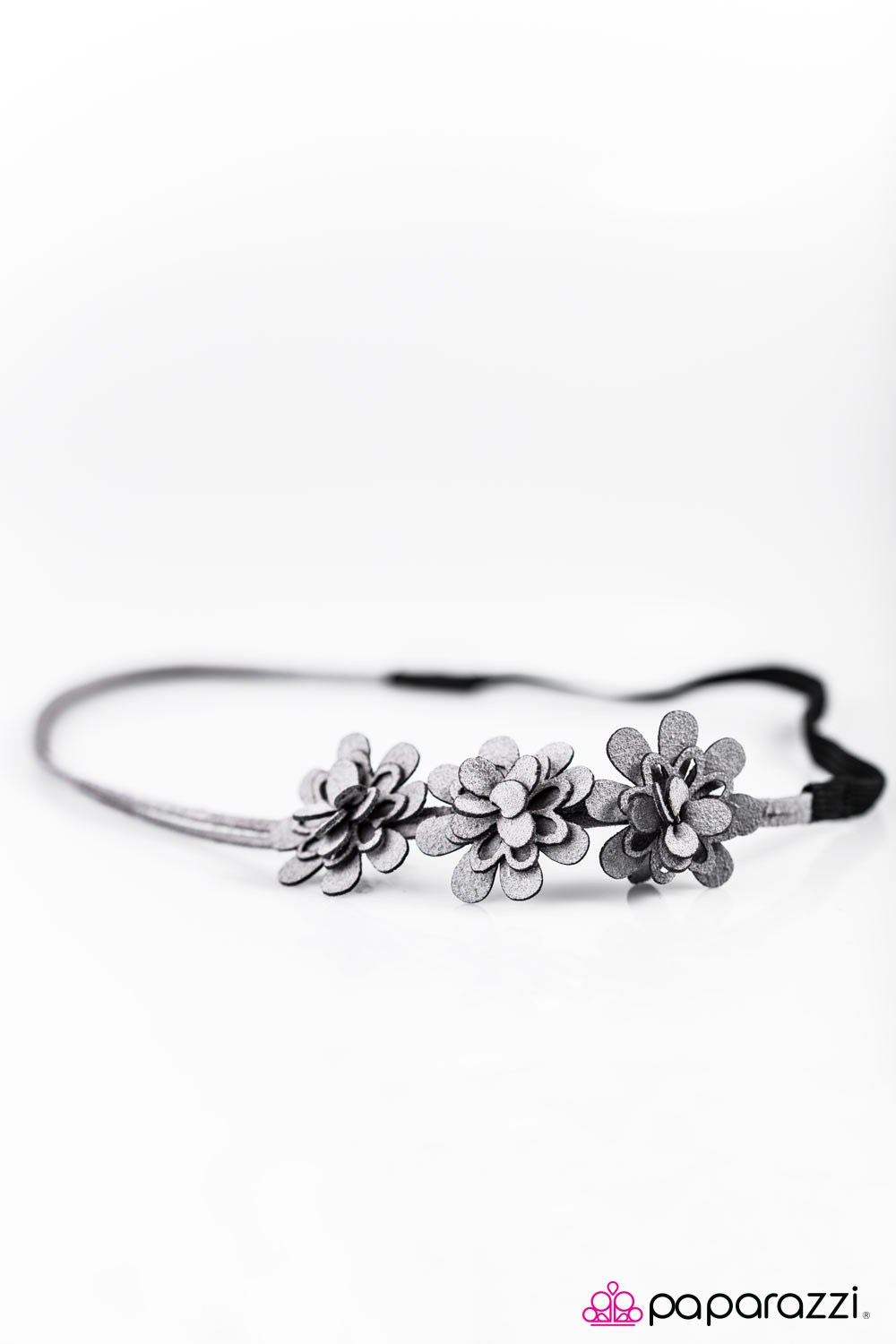 Paparazzi ♥ Flower Weaver - Silver ♥